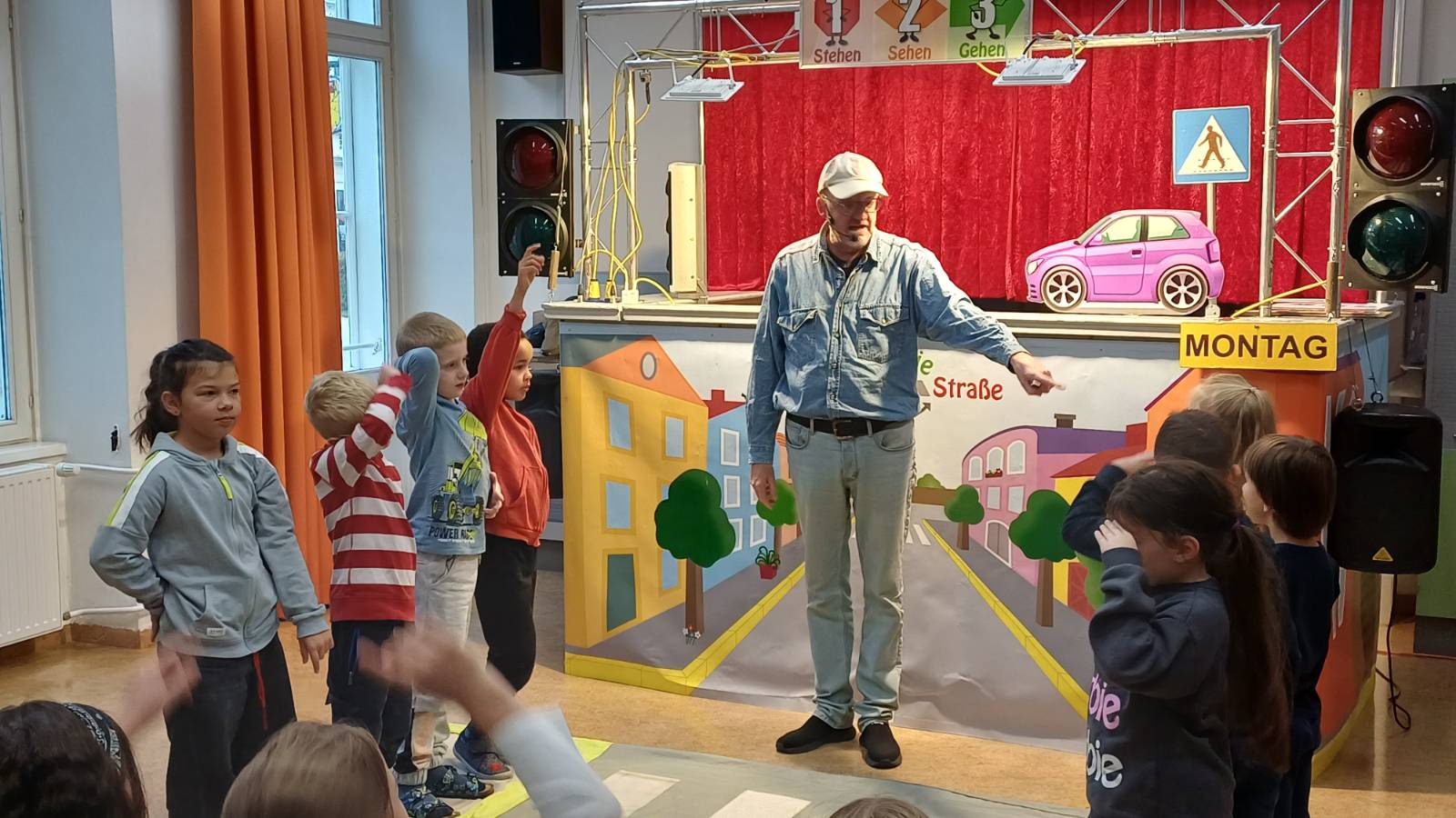 ae0e24fd68145ab49dcb593271d79e91f52068410b96a303d117cc3d116bf836