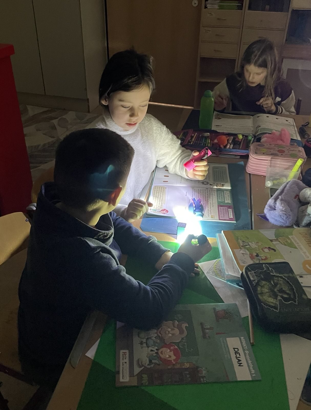 2cee3195b59f5193935285f3c38c10fc8616bd458720fa2680da94bbe5b9a707